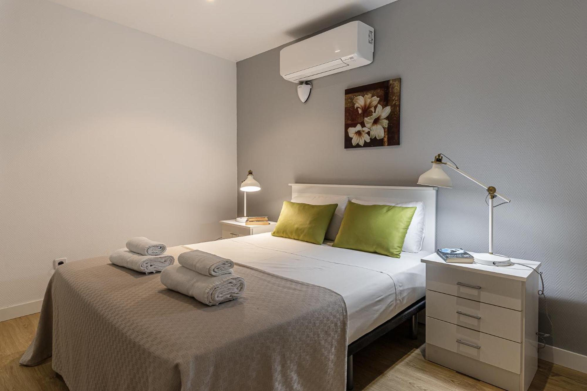Waou Apartamentos En Sol Confort 2 마드리드 외부 사진